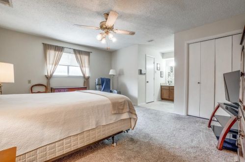 3921 Greenway Dr, Garland TX 75041-4810 exterior