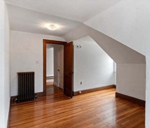 119 Washington St, Newton MA 02458-2250 exterior