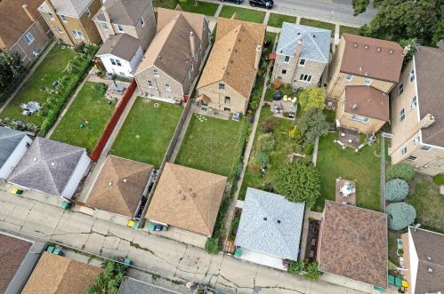 3709 Oak Park Ave, Forest View IL 60402-3902 exterior