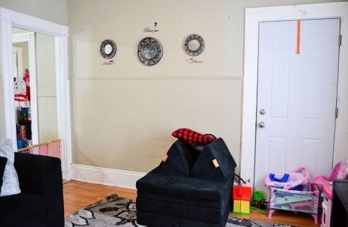 219 North St, New Bedford, MA 02740-4235