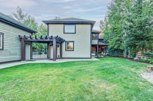 4712 Pace Dr, Park City UT 84098-6631 exterior