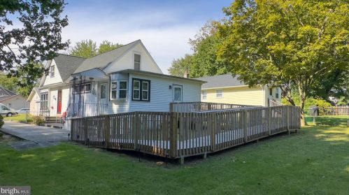 769 Glenside Dr, West Deptford NJ 08051-1438 exterior