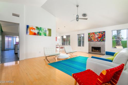 9841 46th St, Phoenix, AZ 85044-5534