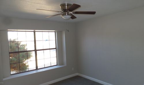 8805 Cambridge Ave, Phoenix AZ 85008-1215 exterior