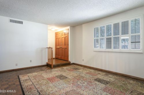 4662 19th Ave, Phoenix AZ  85015-4152 exterior