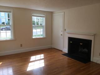 119 South St, Hingham MA  02043-2423 exterior