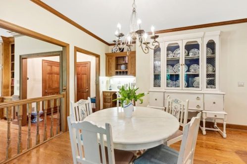 5426 Brooke Farm Dr, Atlanta GA 30338-3151 exterior