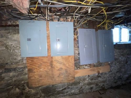 47 Acton St, Worcester MA 01604-4828 exterior