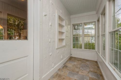 11 Rick Rd, Milford, NJ 08848-2139