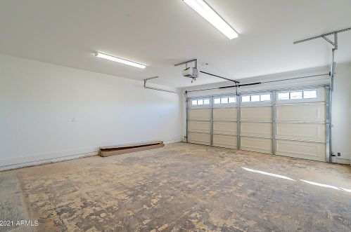 3202 Captain Dreyfus Ave, Phoenix AZ 85032-6706 exterior