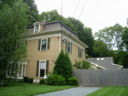 1838 Washington St, Newton, MA 02466-3008
