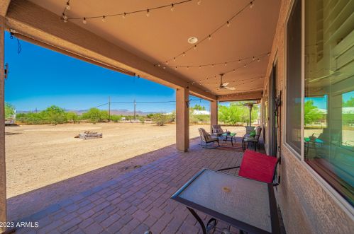 34826 3rd Ave, Phoenix AZ 85023-3640 exterior