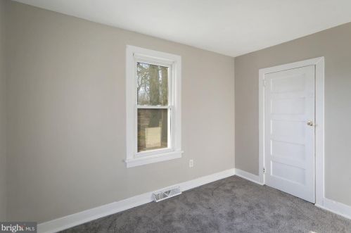 1776 Delsea Dr, West Deptford NJ 08093-1222 exterior