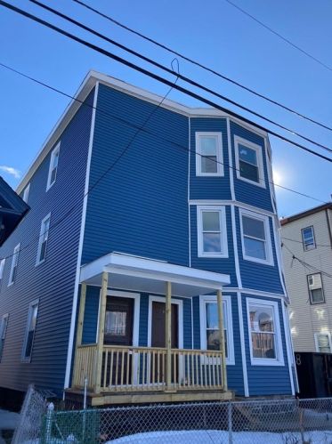 19 Portland St, Lawrence MA  01843-1721 exterior