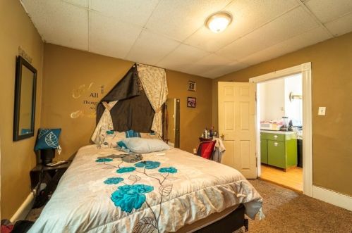 59 Catharine St, Worcester MA 01605-2809 exterior