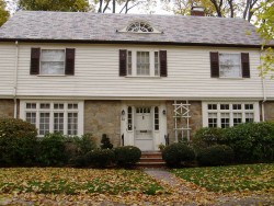 60 Nathan Rd, Newton, MA 02459-1105