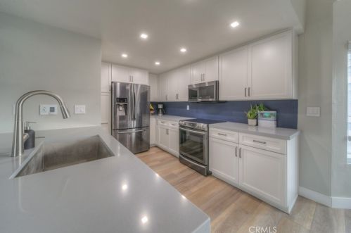 57 Remington, Irvine CA  92620-5730 exterior