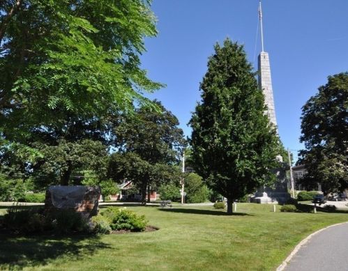 30 Concord Rd, Acton MA 01720-4603 exterior