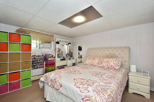 98 Kenberma Rd, Worcester MA 01604-5308 exterior