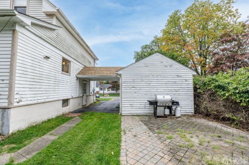 5 Central Ave, Dover NJ 07803-2432 exterior