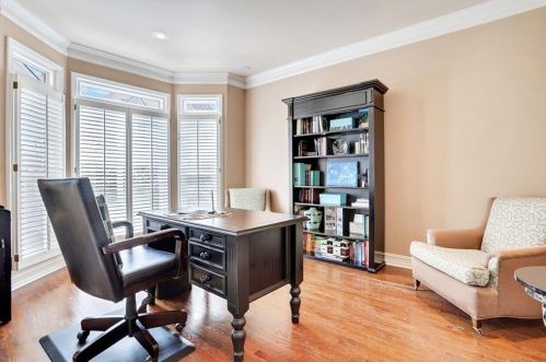 17 Highland Park Ln, Atlanta GA 30306-3447 exterior