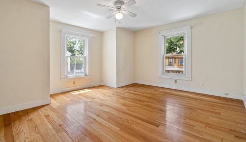 64 Brk Ave, Newton MA 02460-1508 exterior