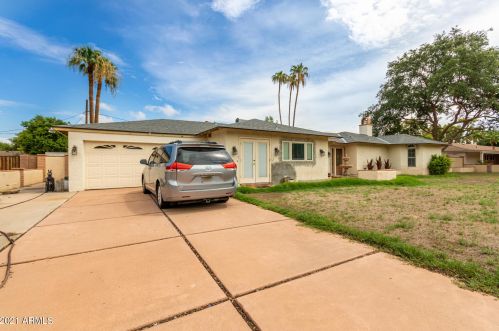 808 Butler Dr, Phoenix, AZ 85020-3451