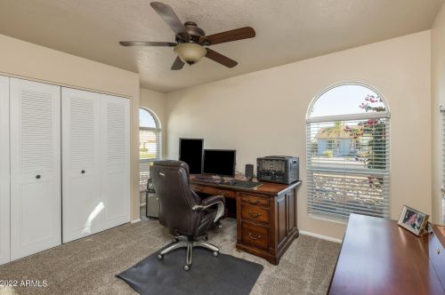 10602 42nd St, Phoenix AZ 85050-3376 exterior