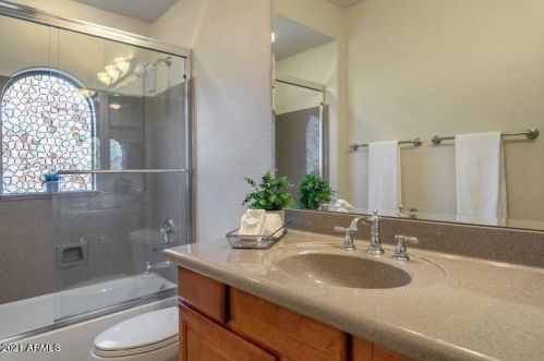 5125 34th Pl, Phoenix AZ  85018-1546 exterior