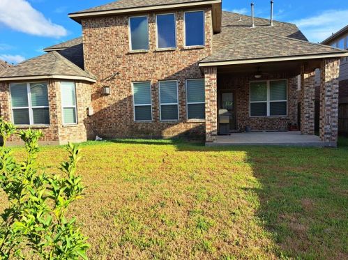 17306 Browning Trace Ln, Richmond TX 77407-2752 exterior