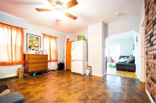 6 Lawrence St, Taunton MA 02780-1765 exterior