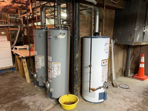 195 Billings Rd, Quincy MA 02171-2404 exterior