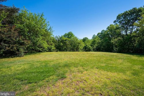 1162 Tristram Cir, West Deptford NJ  08051-2239 exterior