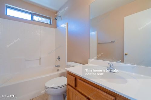 629 Atlanta Ave, Phoenix AZ 85040-2708 exterior