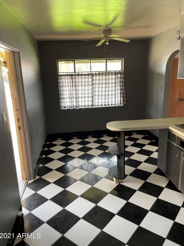 3536 Earll Dr, Phoenix AZ 85013-4314 exterior