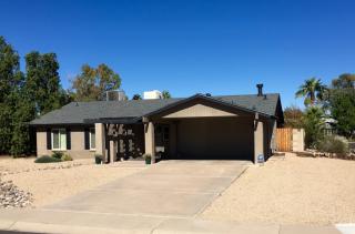 2722 Cheryl Dr, Phoenix, AZ 85028-4320