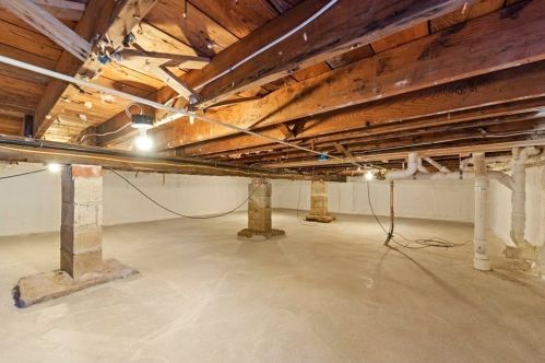 25 Eames St, North Reading MA  01864-2117 exterior