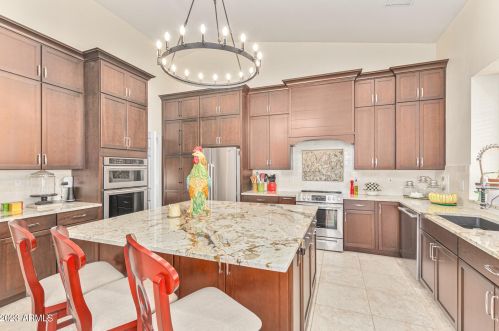 1149 Beverly Ln, Phoenix AZ 85032-3409 exterior