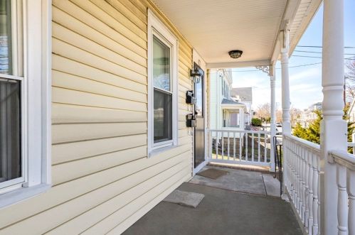 91 Edwards St, Quincy MA 02169-6904 exterior