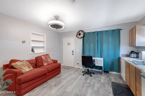 11624 31 Dr, Phoenix AZ 85029-3202 exterior