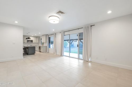 13216 30th Pl, Phoenix AZ  85032-6033 exterior