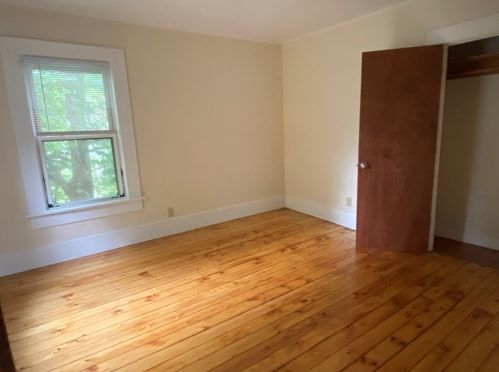 14 Parker Ave, Montgomery MA 01085-1518 exterior