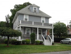 10 Cherry Pl, Newton, MA 02465-1506