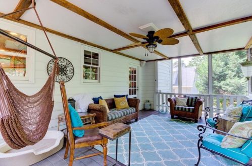 4815 Dunwoody Sta Dr, Atlanta GA 30338-4705 exterior