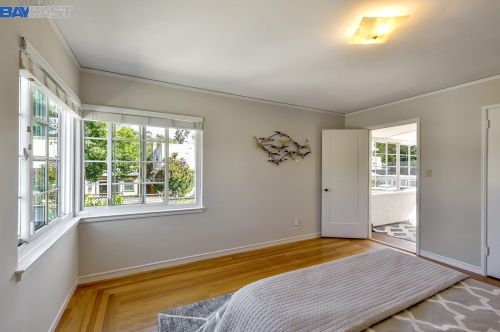 924 Brg Rd, San Leandro CA 94577-3805 exterior