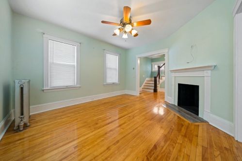 44 Beaconsfield Rd, Worcester MA 01602-1303 exterior