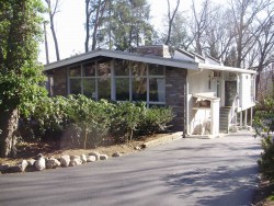 241 Brookline St, Newton, MA 02459-3139