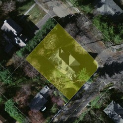 131 Country Club Rd, Newton MA 02459-3020 aerial view