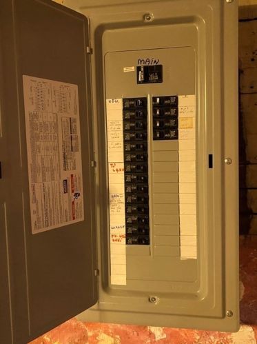 22 Grammont Rd, Worcester MA 01607-1114 exterior