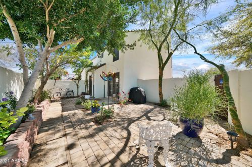 1110 Belmont Ave, Phoenix AZ 85051-6765 exterior